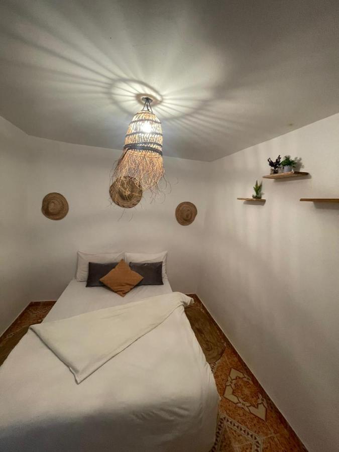 Sunny Wave Surf & Yoga Guest house